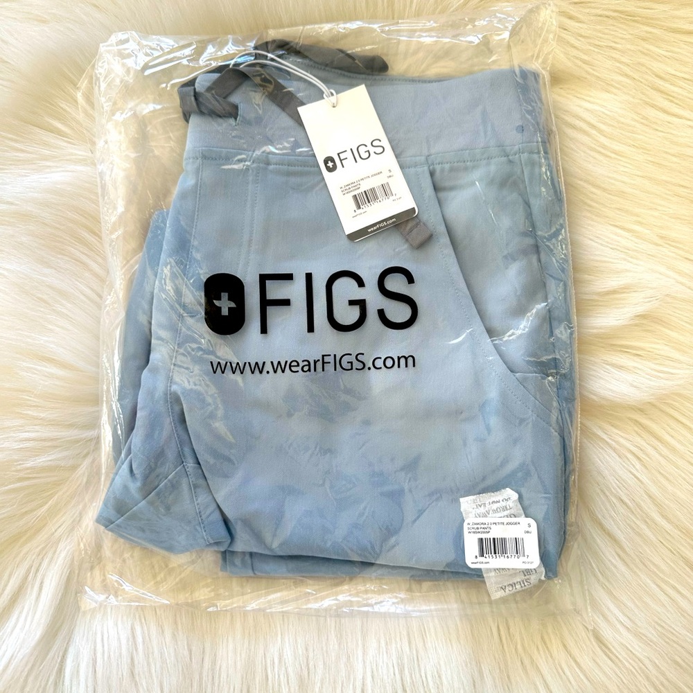 Figs New Dusty Blue Zamora Joggers. Small Petite.